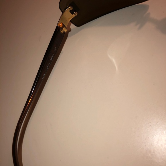 VINTAGE CHANEL SUNGLASSES - Picture 8 of 8